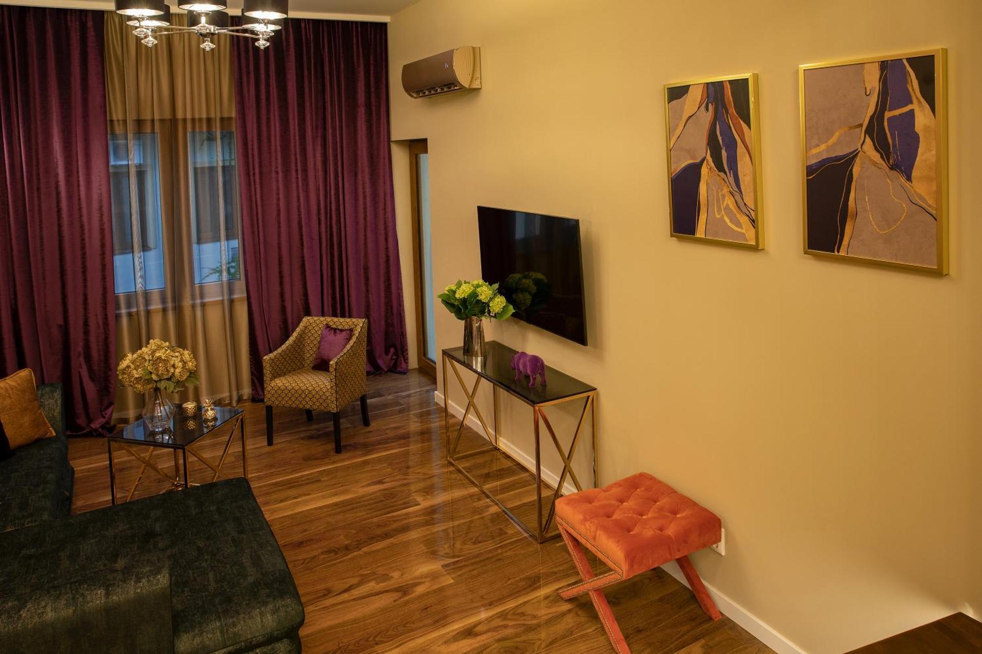 Hotel Capital With Private Wellness Litra Dış mekan fotoğraf