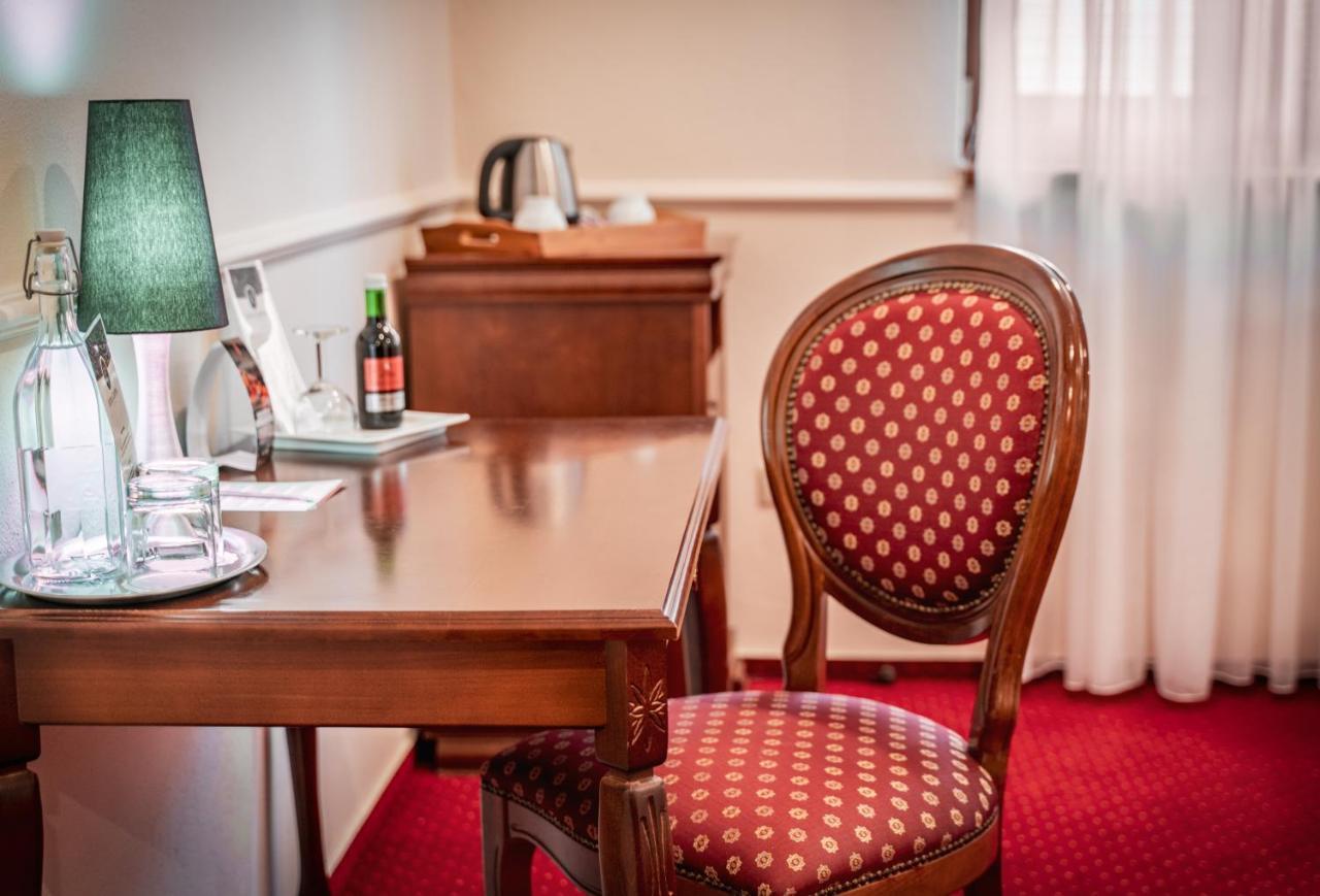 Hotel Capital With Private Wellness Litra Dış mekan fotoğraf