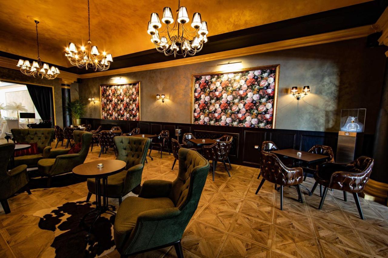 Hotel Capital With Private Wellness Litra Dış mekan fotoğraf